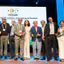 Aftrap HOSAN met vertegenwoordigers op het congrespodium